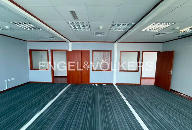 120647243 - Property Image 2