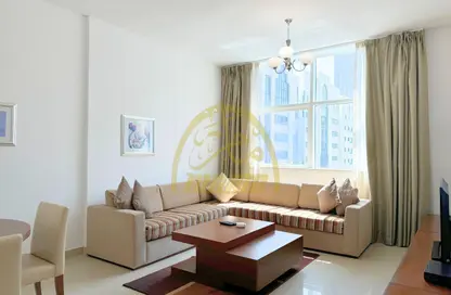 Apartment - 2 Bedrooms - 2 Bathrooms for rent in Pearl MAAM Residence - Sultan Bin Zayed the First Street - Muroor Area - Abu Dhabi