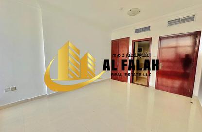 شقة - غرفة نوم - 2 حمامات للايجار في شارع التعاون الجديد - التعاون - الشارقة
