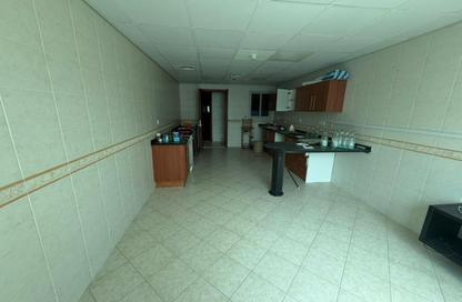 Apartment - 2 Bedrooms - 3 Bathrooms for sale in Al Majaz 3 - Al Majaz - Sharjah Apartment - 2 Bedrooms - 3 Bathrooms for sale in Al Majaz 3 - Al Majaz - Sharjah