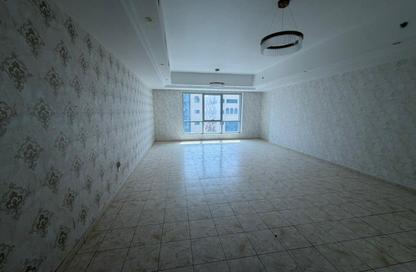 Apartment - 2 Bedrooms - 3 Bathrooms for sale in Al Majaz 3 - Al Majaz - Sharjah Apartment - 2 Bedrooms - 3 Bathrooms for sale in Al Majaz 3 - Al Majaz - Sharjah
