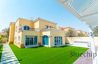 Villa - 4 Bedrooms - 5 Bathrooms for sale in Jumeirah Park - Dubai Villa - 4 Bedrooms - 5 Bathrooms for sale in Jumeirah Park - Dubai