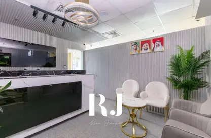 Office Space - Studio for rent in The Regal Tower - Business Bay - Dubai