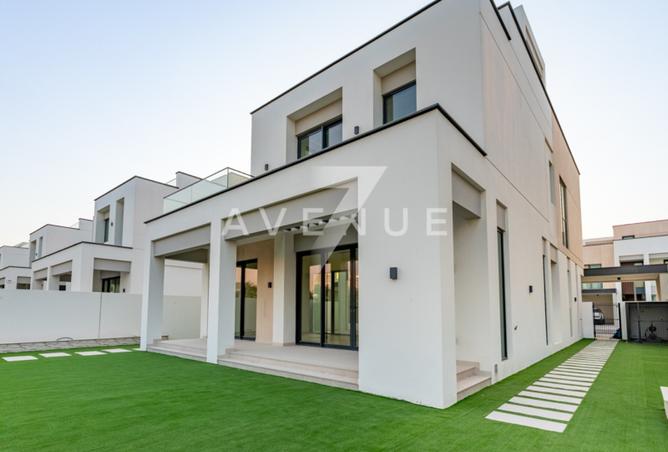 130201608 - Property Image 2