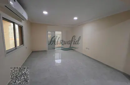 شقة - غرفة نوم - 2 حمامات للايجار في فلل الروضة 3 - 3 الروضة - الروضة - عجمان شقة - غرفة نوم - 2 حمامات للايجار في فلل الروضة 3 - 3 الروضة - الروضة - عجمان