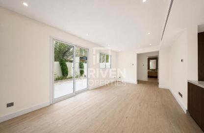 Villa - 3 Bedrooms - 3 Bathrooms for rent in Springs 12 - The Springs - Dubai Villa - 3 Bedrooms - 3 Bathrooms for rent in Springs 12 - The Springs - Dubai