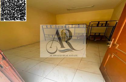 Labor Camp - Studio - 7+ Bathrooms for rent in Al Sajaa S - Al Sajaa - Sharjah