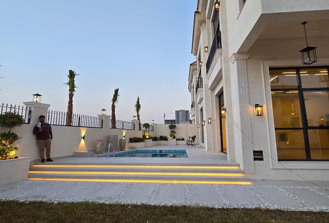 16222900 - Property Image 2