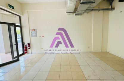 Shop - Studio - 1 Bathroom for rent in Building R07 - France Cluster - International City - Dubai