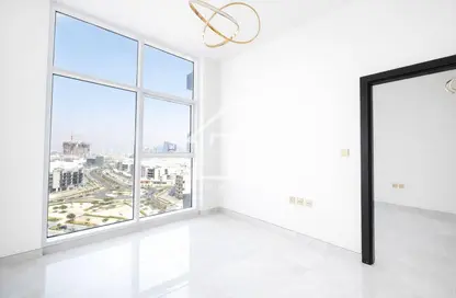 شقة - غرفة نوم - 1 حمام للايجار في سكايز من دانوب - ارجان - دبي