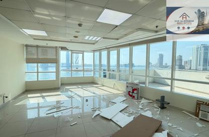 Office Space - Studio - 1 for rent in Al Khan Corniche - Al Khan - Sharjah