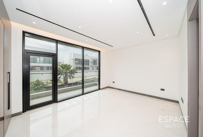 79831168 - Property Image 2