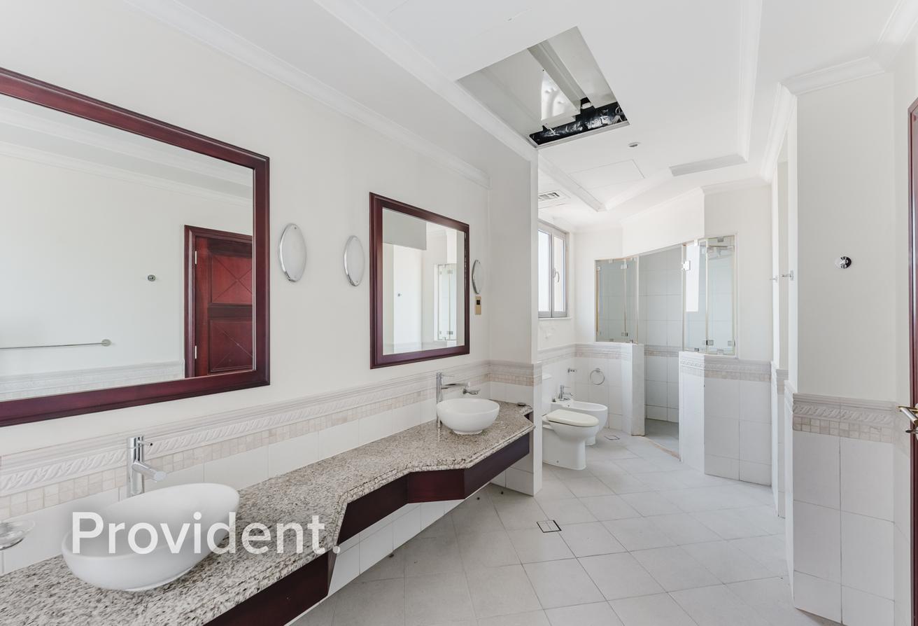 Beach Garden Villa | Available Now | Unfurnished photo 19