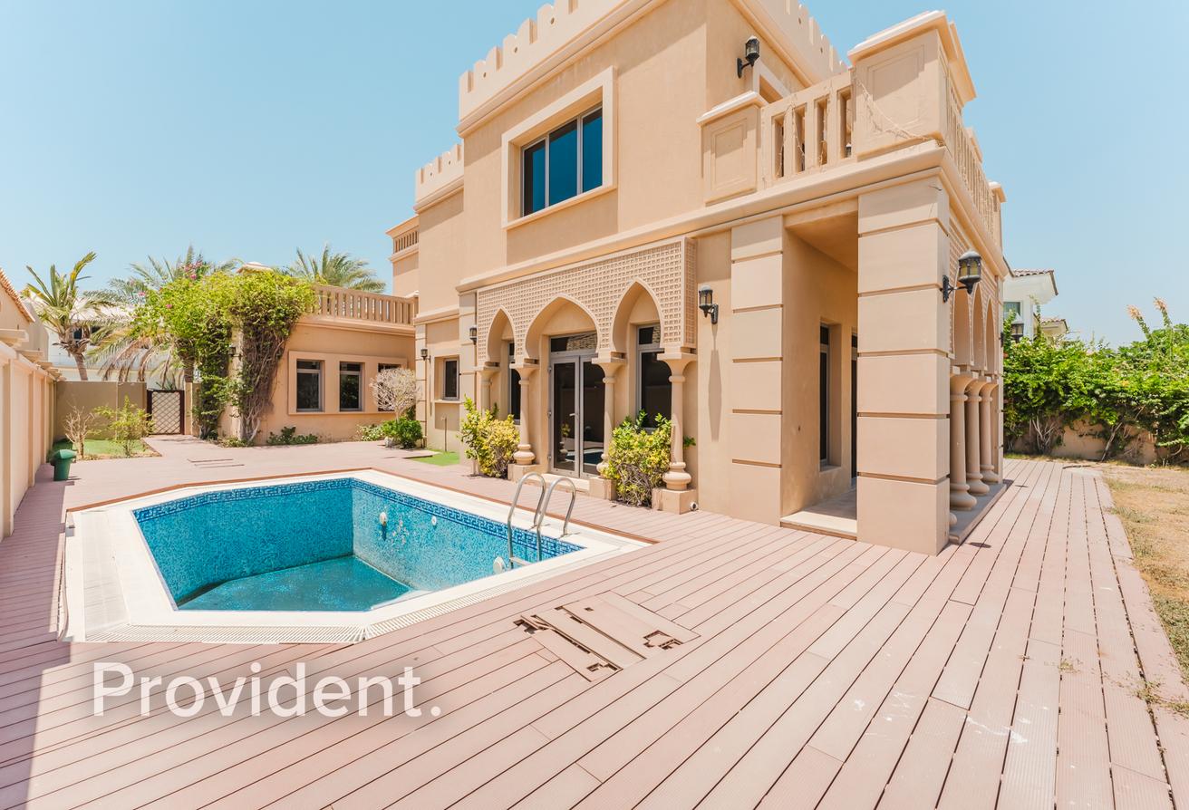 Beach Garden Villa | Available Now | Unfurnished photo 20