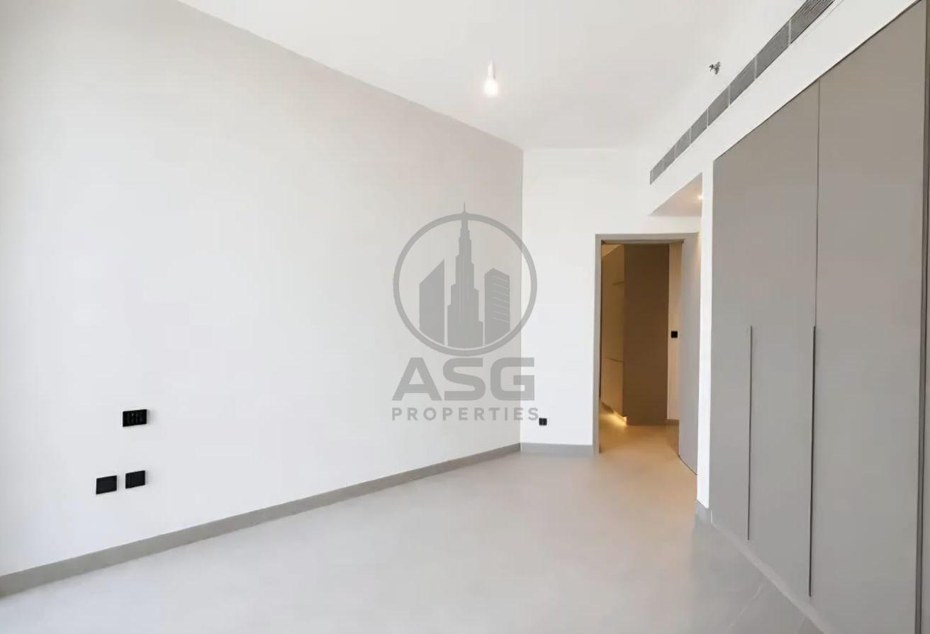 Premium 1BR | Regalia by Deyaar | Prime Location photo 4