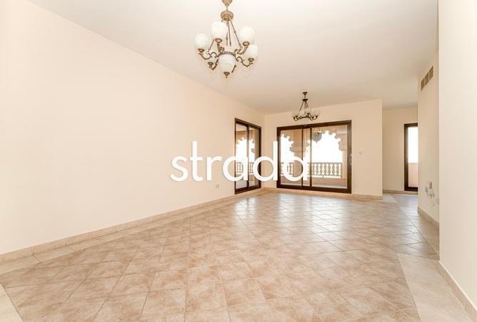 56960141 - Property Image 2