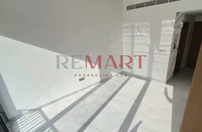 Apartment - Studio - 1 Bathroom for rent in Azizi Mirage - Dubai Studio City - Dubai