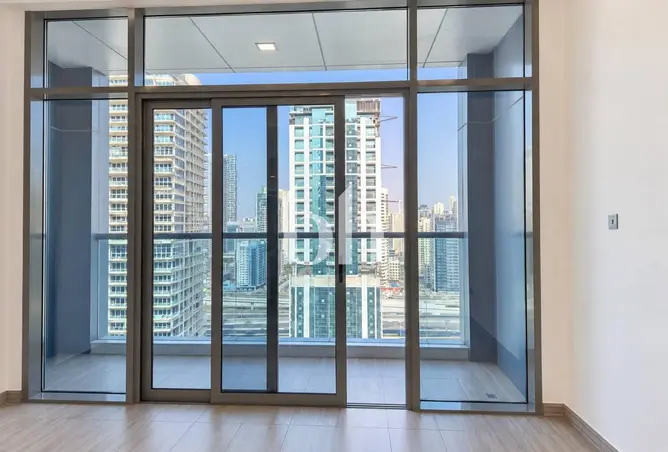 127018360 - Property Image 3