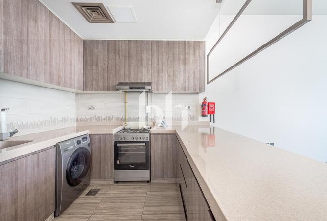 127018360 - Property Image 3