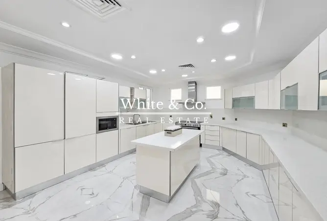 145978827 - Property Image 3