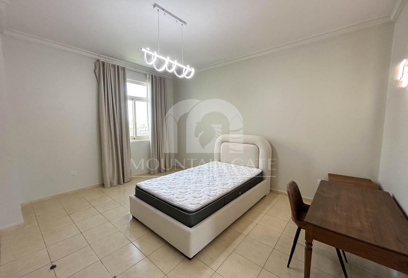 Furnished | Multiple Cheques | Well Maintaned photo 29