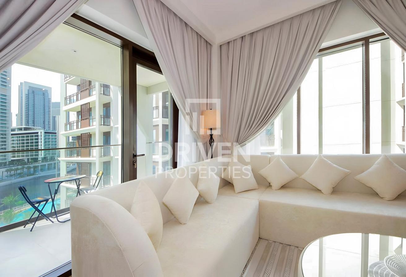 Canal View | Fully Furnished | Modern Apt photo 4