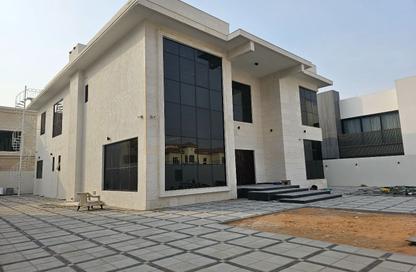 Villa - 5 - 7 for rent in Nad Al Sheba 1 - Nad Al Sheba - Dubai