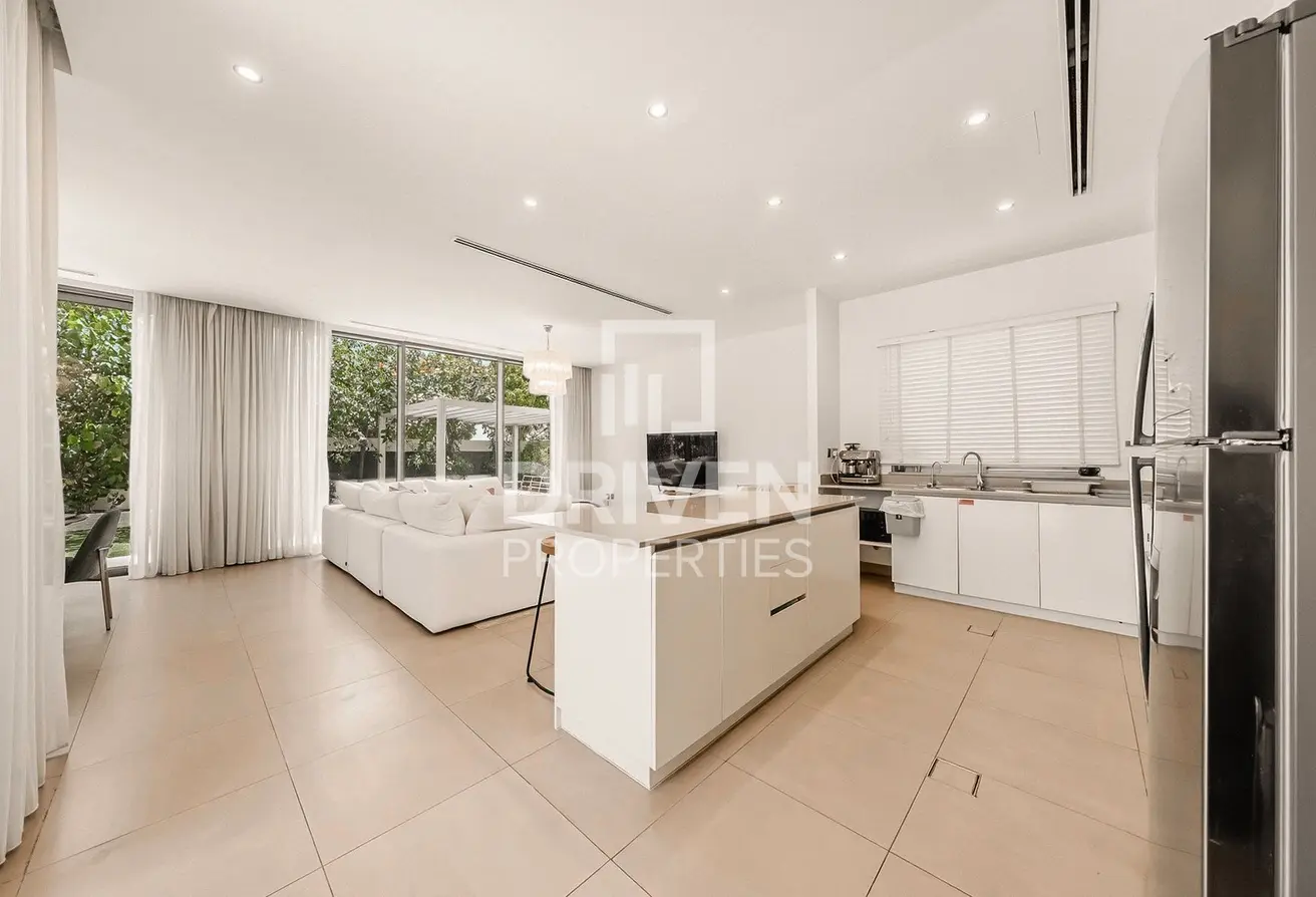 153755973 - Property Main Image
