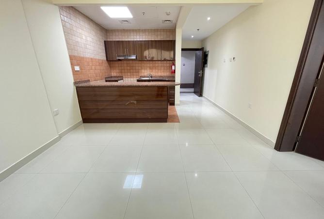 141938300 - Property Image 3