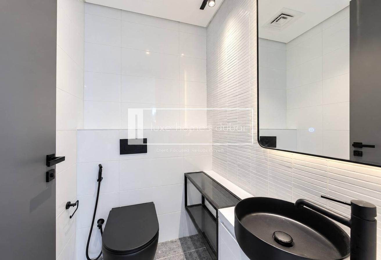 BRAND NEW | SPACIOUS 4BR VILLA | LAGOON VIEW photo 20