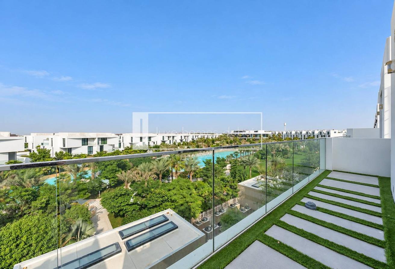 BRAND NEW | SPACIOUS 4BR VILLA | LAGOON VIEW photo 23