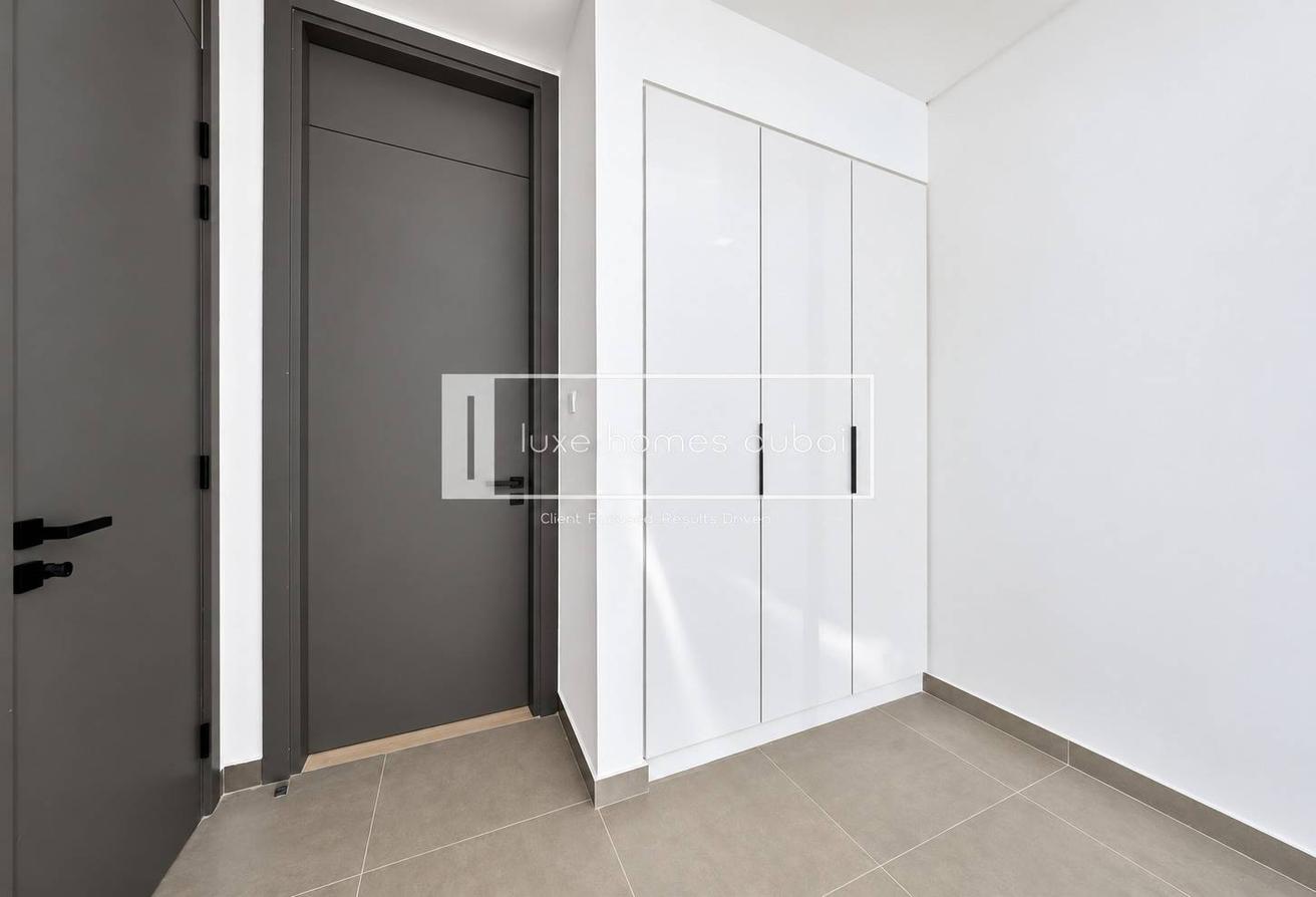 BRAND NEW | SPACIOUS 4BR VILLA | LAGOON VIEW photo 11