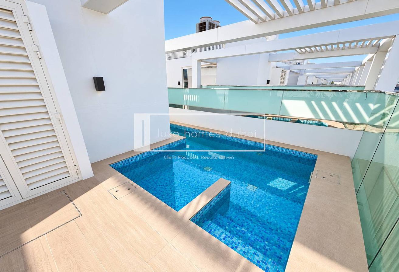BRAND NEW | SPACIOUS 4BR VILLA | LAGOON VIEW photo 19