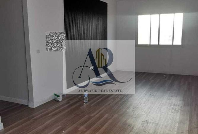 82802065 - Property Image 3