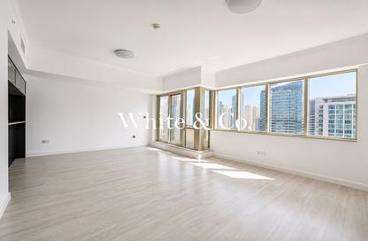Apartment - 1 Bedroom - 1 Bathroom for rent in Al Majara 2 - Al Majara Towers - Dubai Marina - Dubai Apartment - 1 Bedroom - 1 Bathroom for rent in Al Majara 2 - Al Majara Towers - Dubai Marina - Dubai