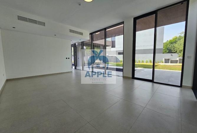 54400426 - Property Image 2