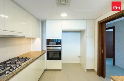 شقة - 3 غرف نوم - 4 حمامات للايجار في برج فيستا 2 - برج فيستا - وسط مدينة دبي - دبي