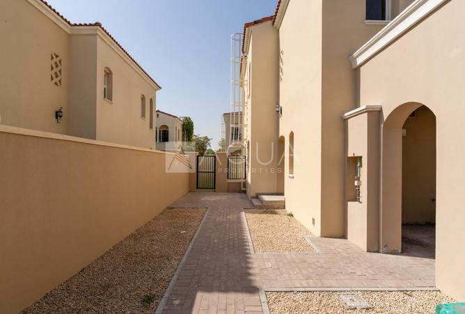 82781785 - Property Image 2