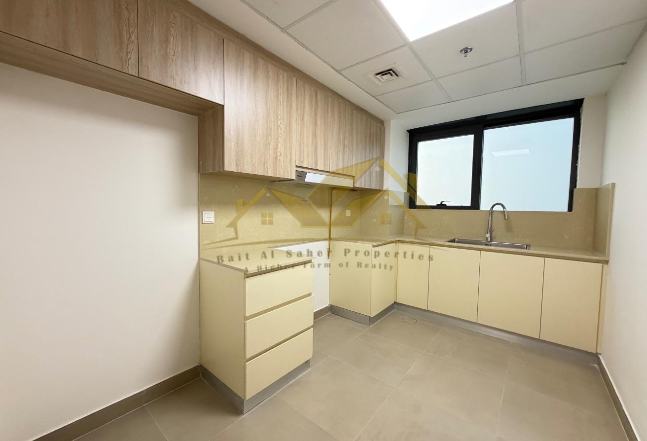 30 days GP 2bhk with store room only 90k JGC photo 8
