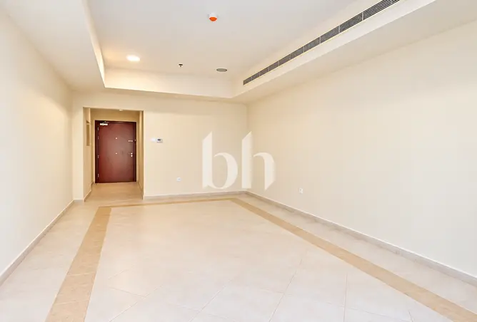 158254402 - Property Image 2
