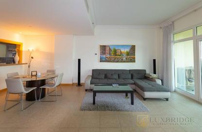 Apartment - 1 - 2 for rent in Al Sultana - Shoreline Apartments - Palm Jumeirah - Dubai