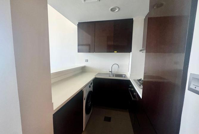 98273191 - Property Image 3
