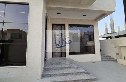 Villa - 5 Bedrooms - 7 Bathrooms for sale in Al Yasmeen 1 - Al Yasmeen - Ajman