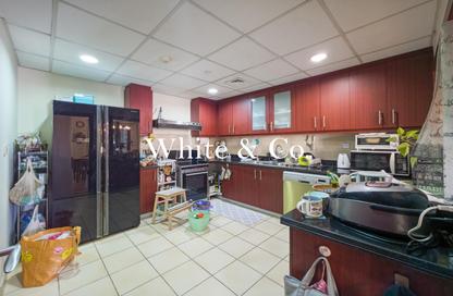 Apartment - 3 Bedrooms - 4 Bathrooms for sale in Rimal 1 - Rimal - Jumeirah Beach Residence - Dubai