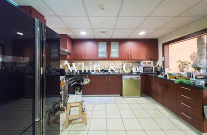 Apartment - 3 Bedrooms - 4 Bathrooms for sale in Rimal 1 - Rimal - Jumeirah Beach Residence - Dubai