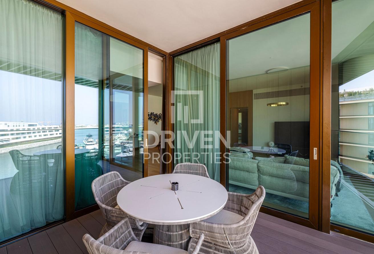 Prestigious and Stylish Apartment with Marina View photo 23