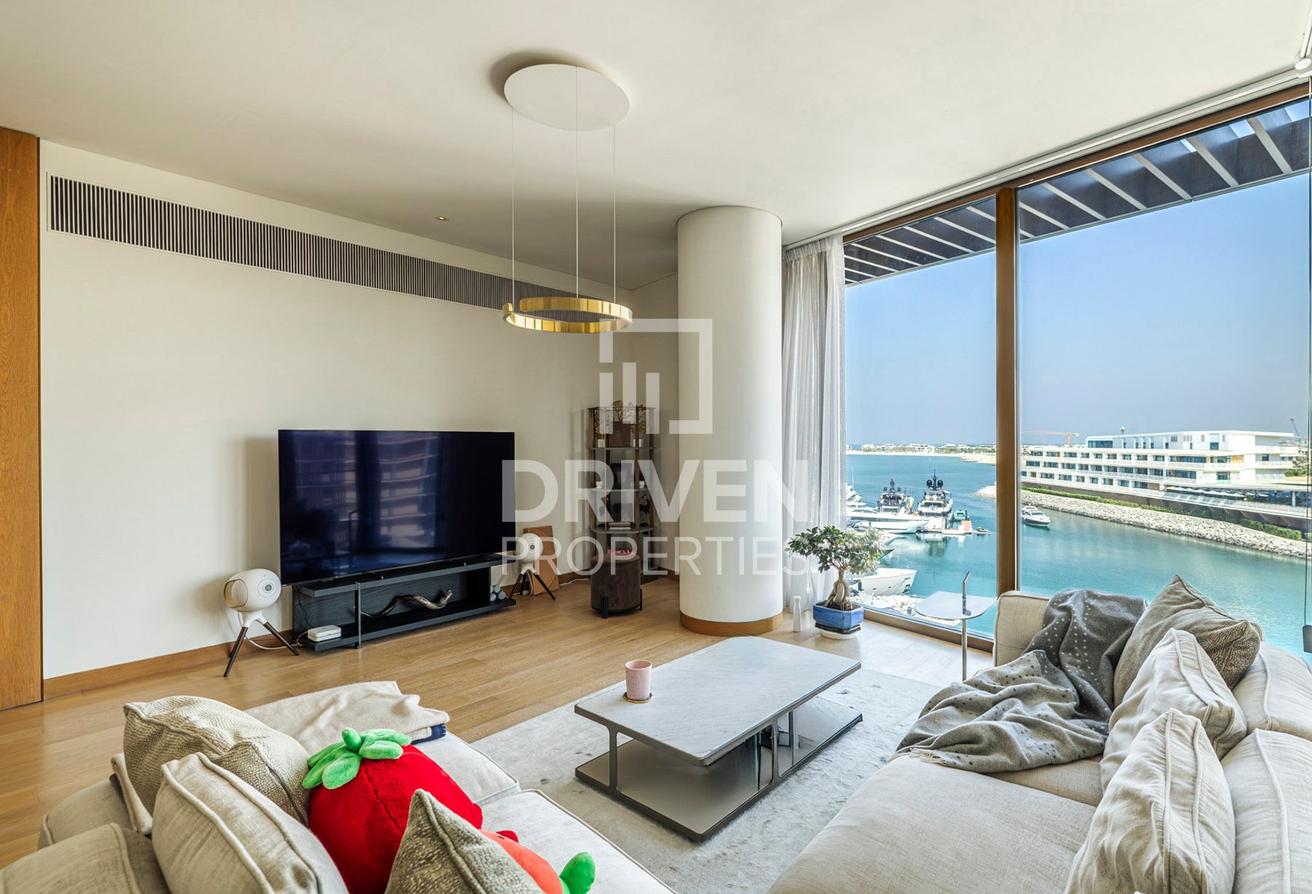 Prestigious and Stylish Apartment with Marina View photo 15