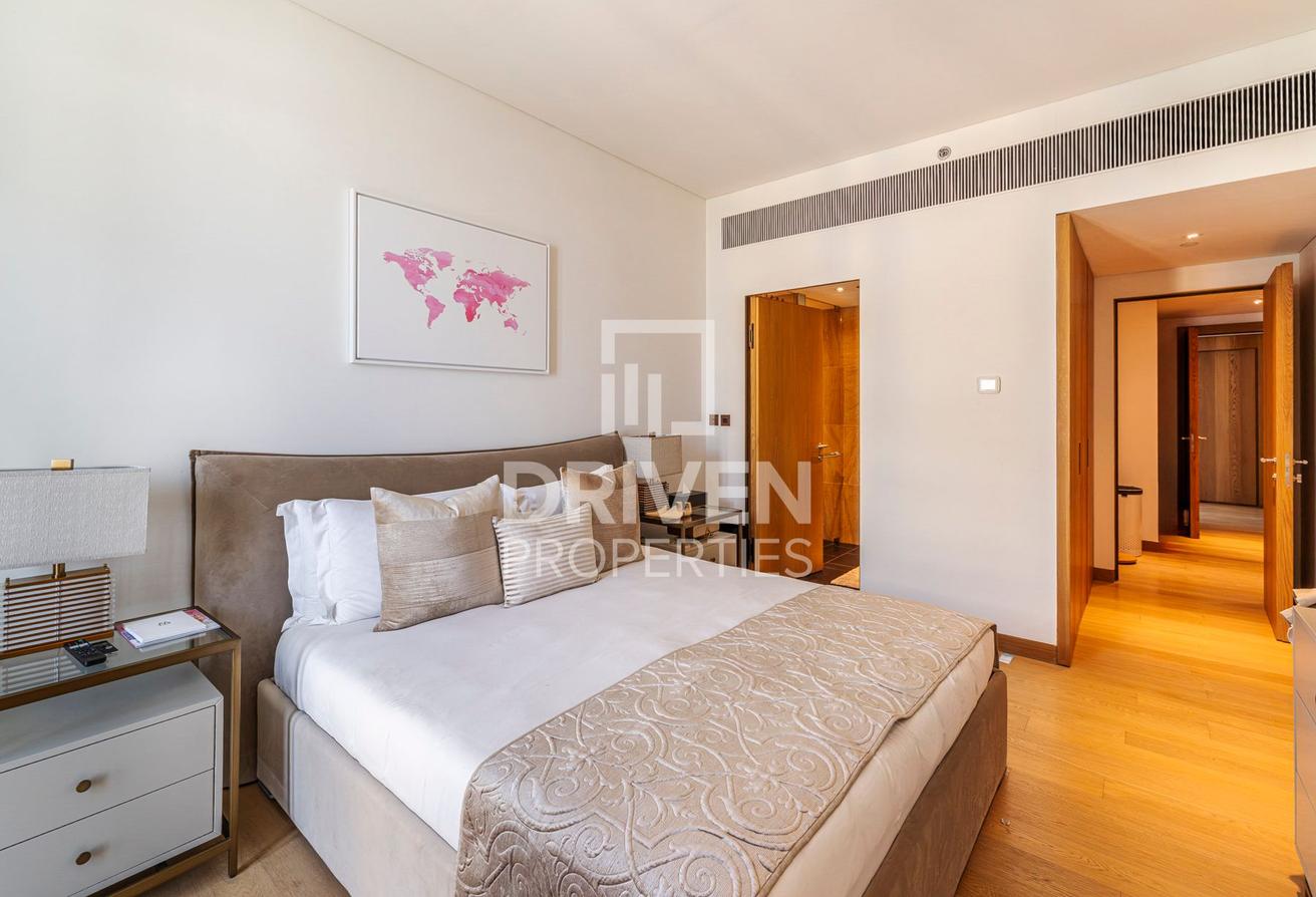 Prestigious and Stylish Apartment with Marina View photo 10