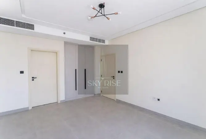 70282884 - Property Image 3
