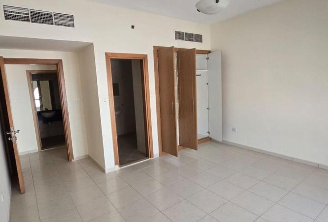 87034531 - صورة العقار 2